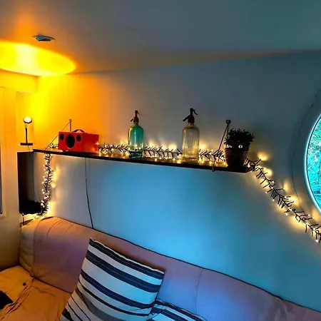 Insolite Peniche Amazonie Canal Du Midi Hotel en barco *