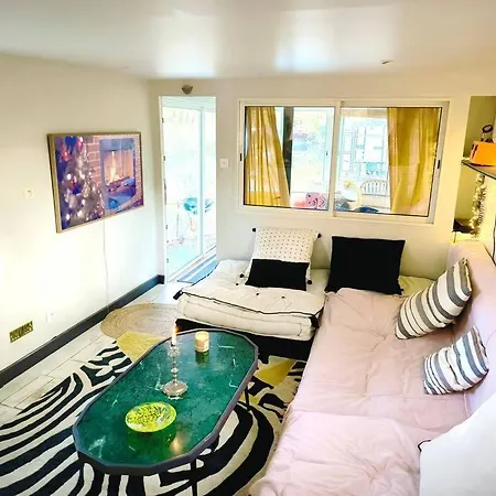 Insolite Peniche Amazonie Canal Du Midi Gardouch