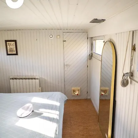 Insolite Peniche Amazonie Canal Du Midi Gardouch