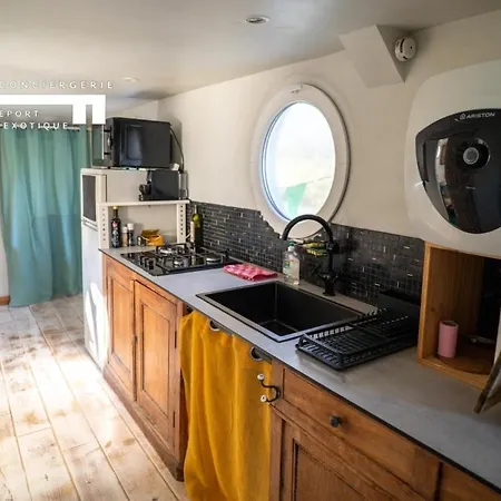 Insolite Peniche Amazonie Canal Du Midi *